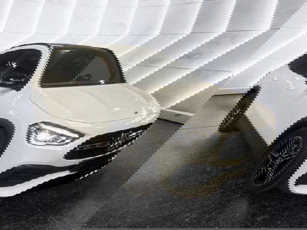 Mercedes-Benz GLA SUV usata a Napoli (3)