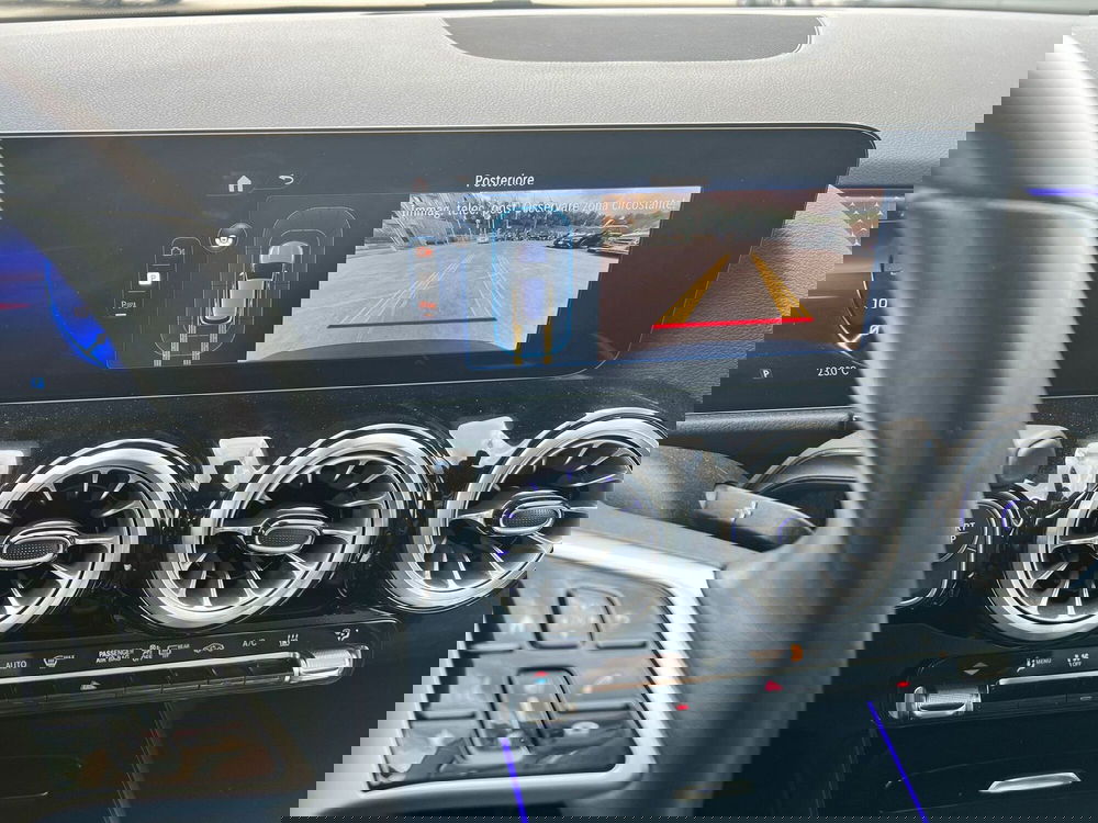 Mercedes-Benz EQA usata a Messina (10)