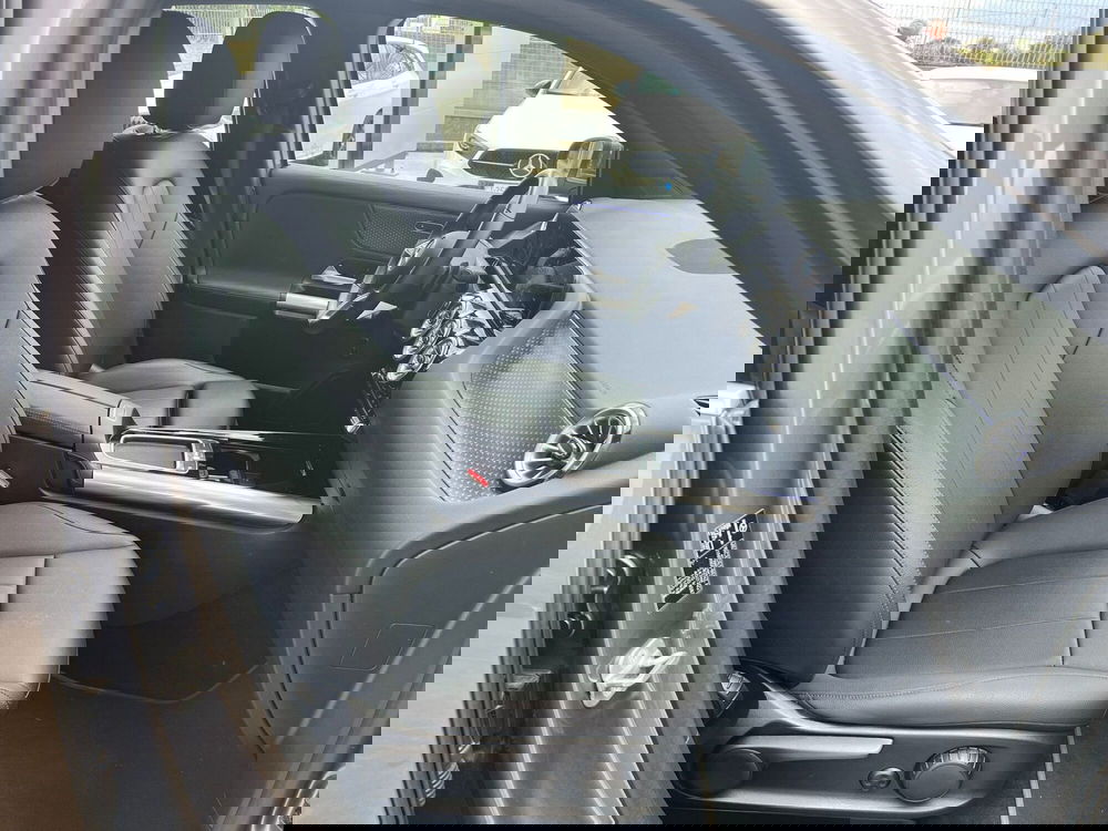 Mercedes-Benz EQA usata a Messina (8)