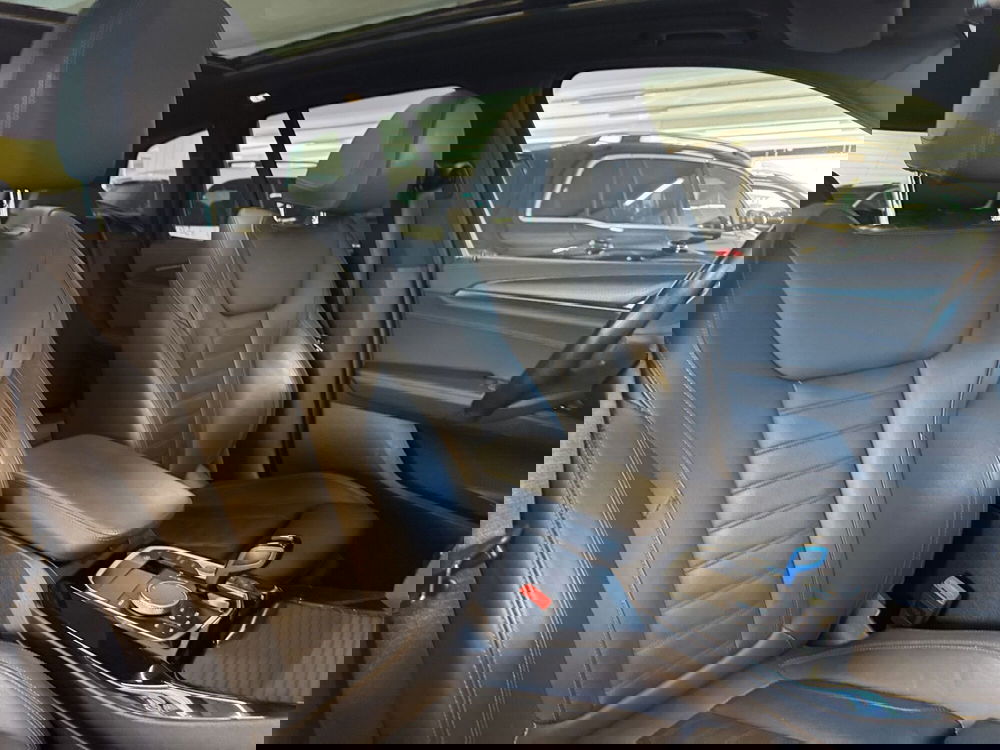 BMW iX3 usata a Messina (9)