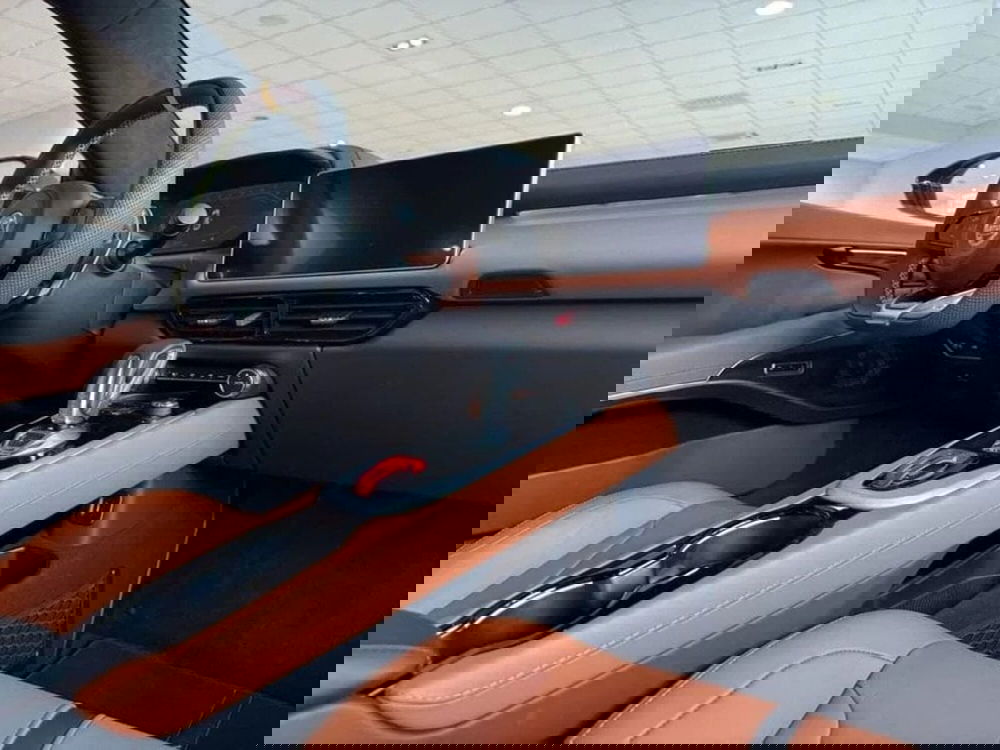 Lotus Emira nuova a Messina (10)