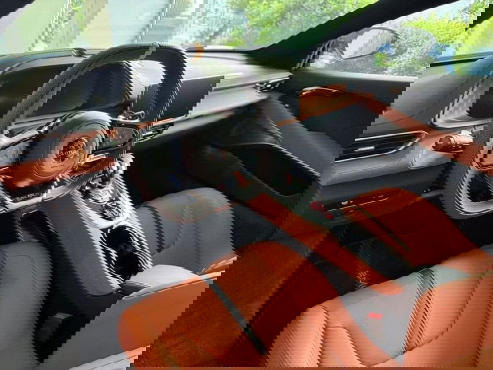 Lotus Emira nuova a Messina (8)