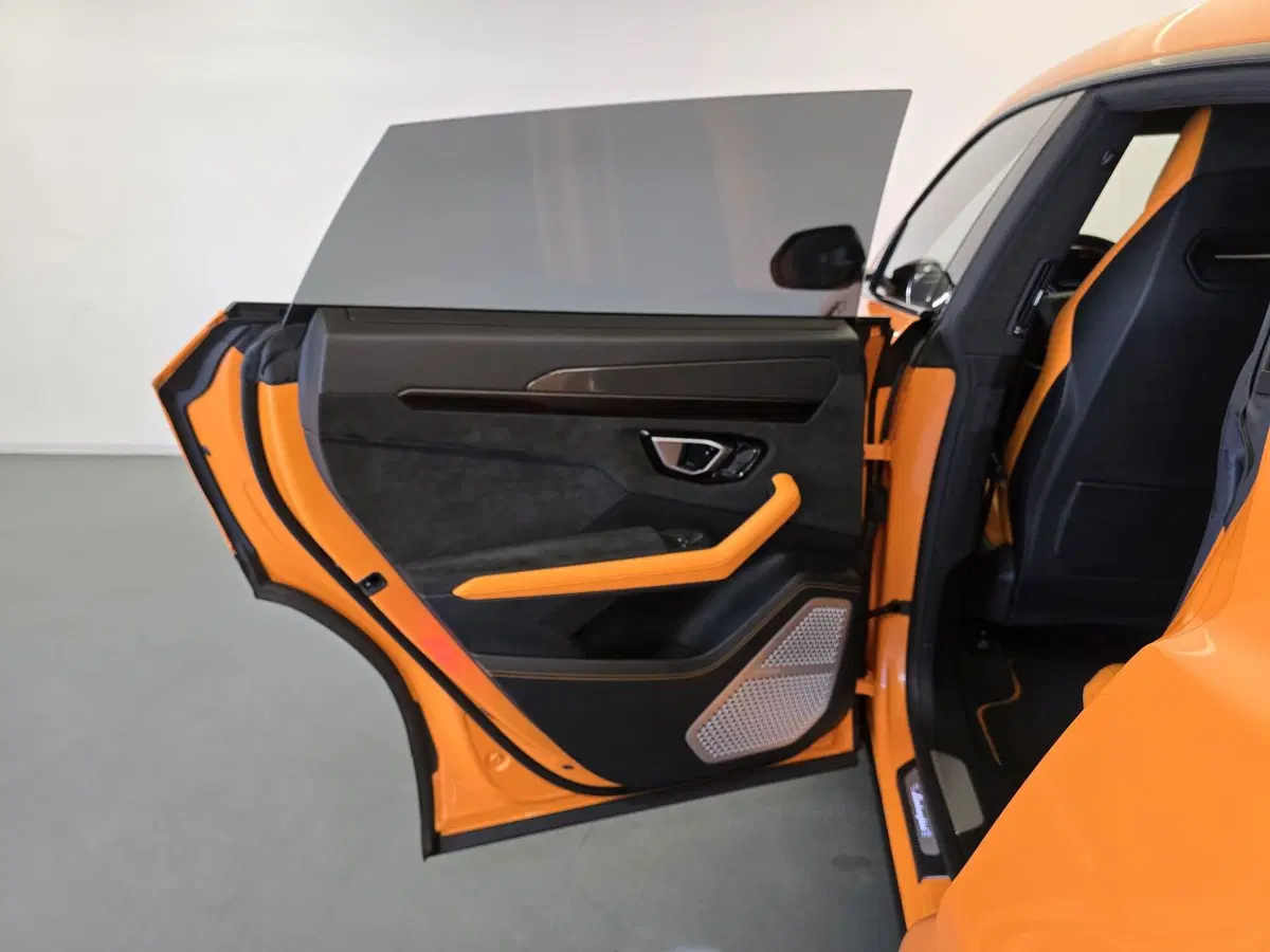 Lamborghini Urus usata a Bologna (14)