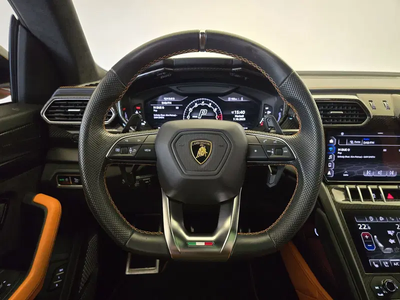 Lamborghini Urus usata a Bologna (20)