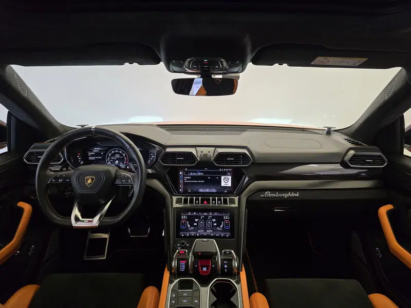 Lamborghini Urus usata a Bologna (7)