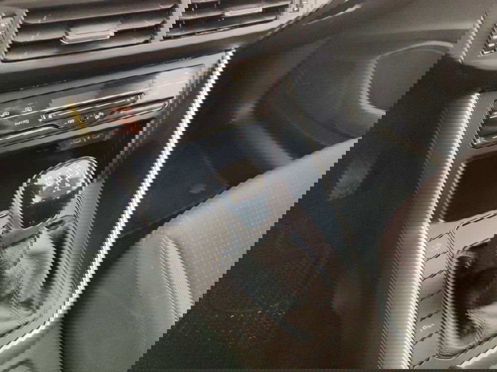 Volkswagen Polo usata a Massa-Carrara (11)