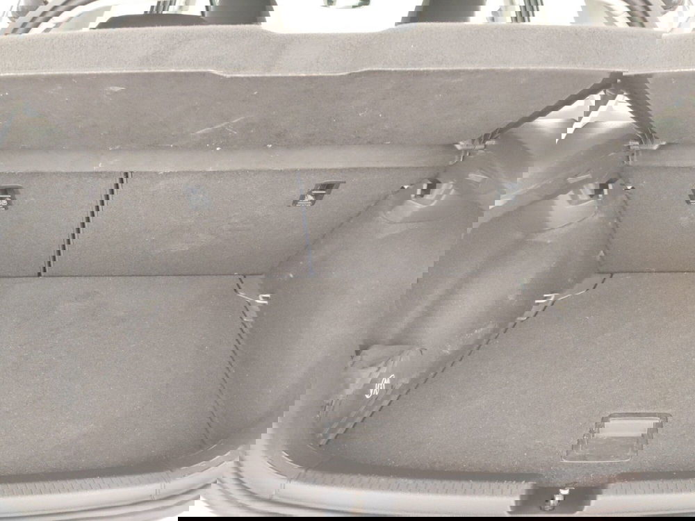 Volkswagen Polo usata a Massa-Carrara (16)