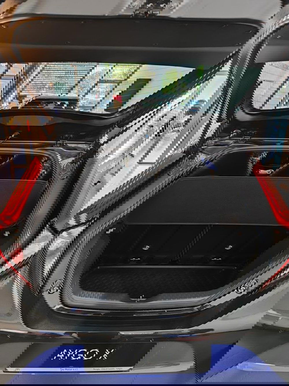Toyota Aygo X nuova a Perugia (10)