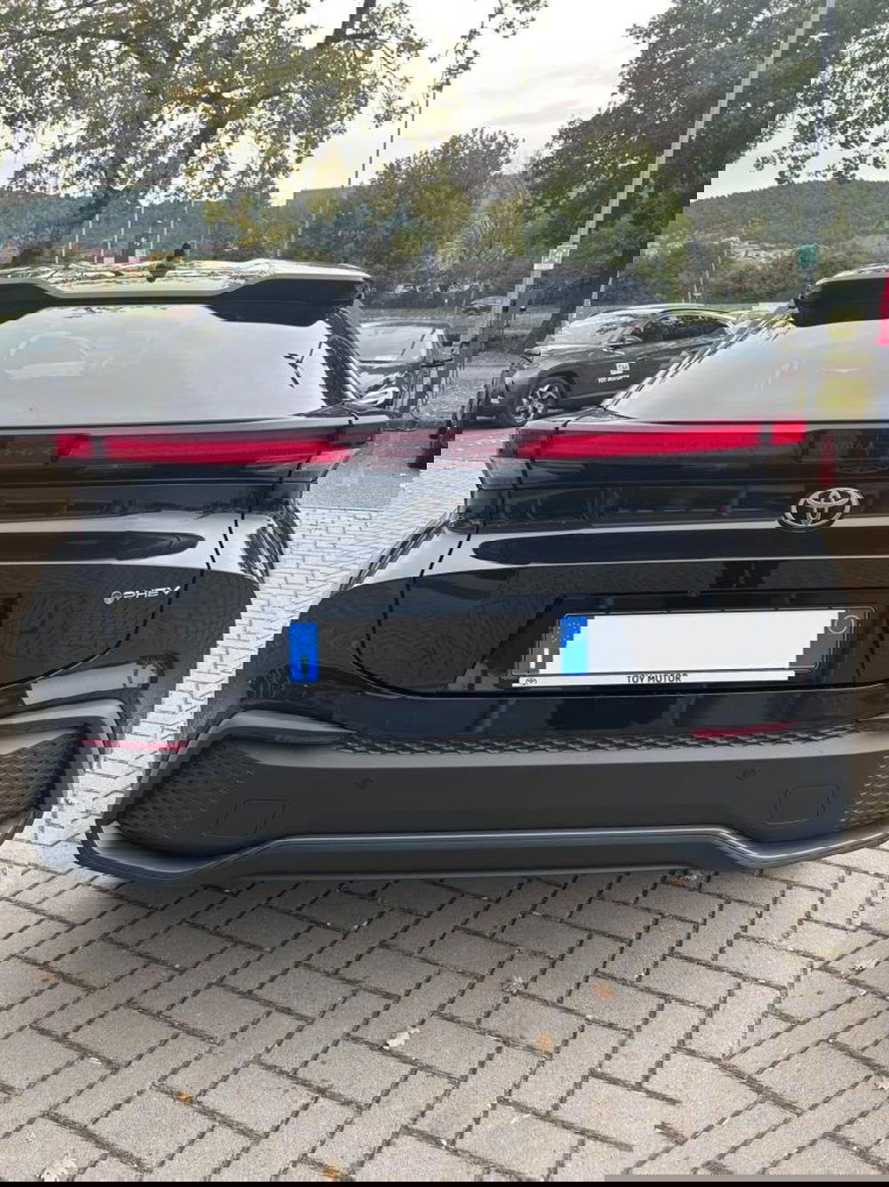 Toyota Toyota C-HR nuova a Perugia (2)