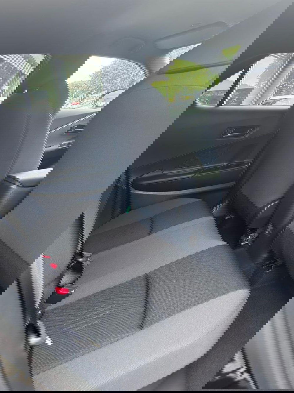 Toyota Toyota C-HR nuova a Perugia (5)