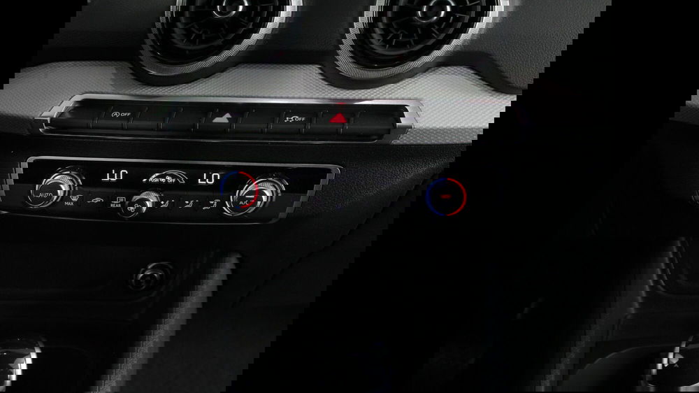 Audi Q2 usata a Palermo (15)