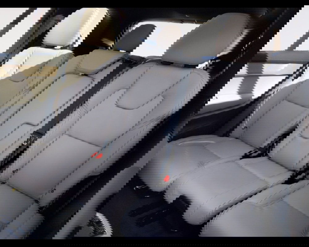 Volvo XC90 nuova a Bologna (15)