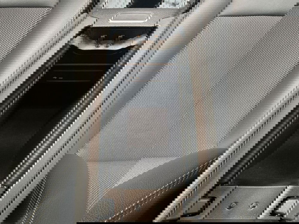 Mercedes-Benz GLA SUV usata a Prato (18)