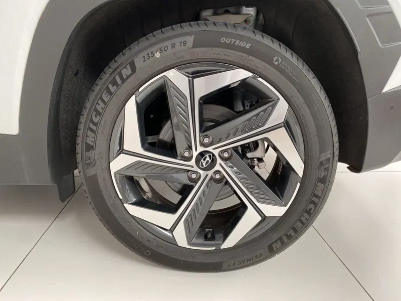 Hyundai Tucson nuova a Lodi (13)