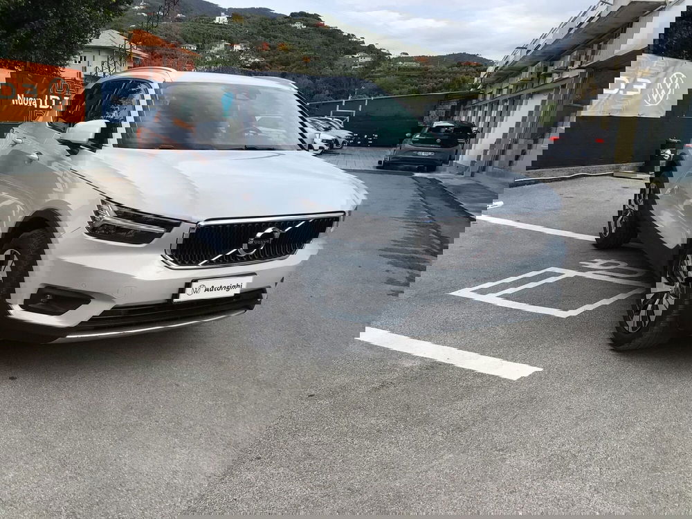 Volvo XC40 usata a Genova (3)