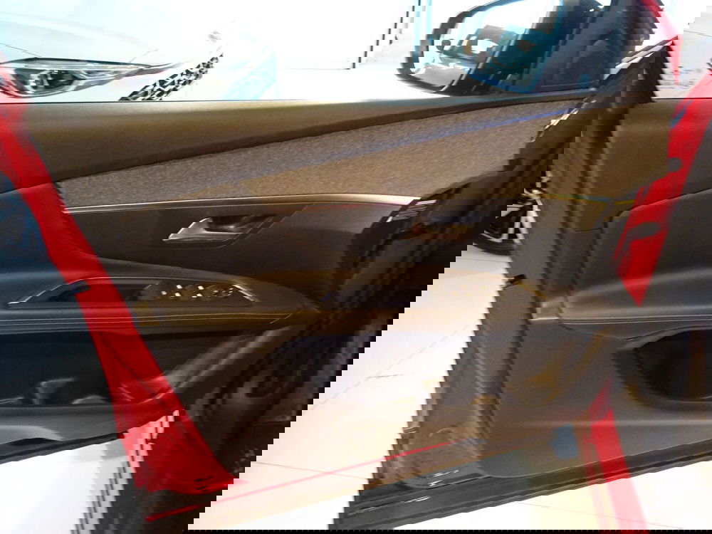 Peugeot 3008 usata a Lucca (8)