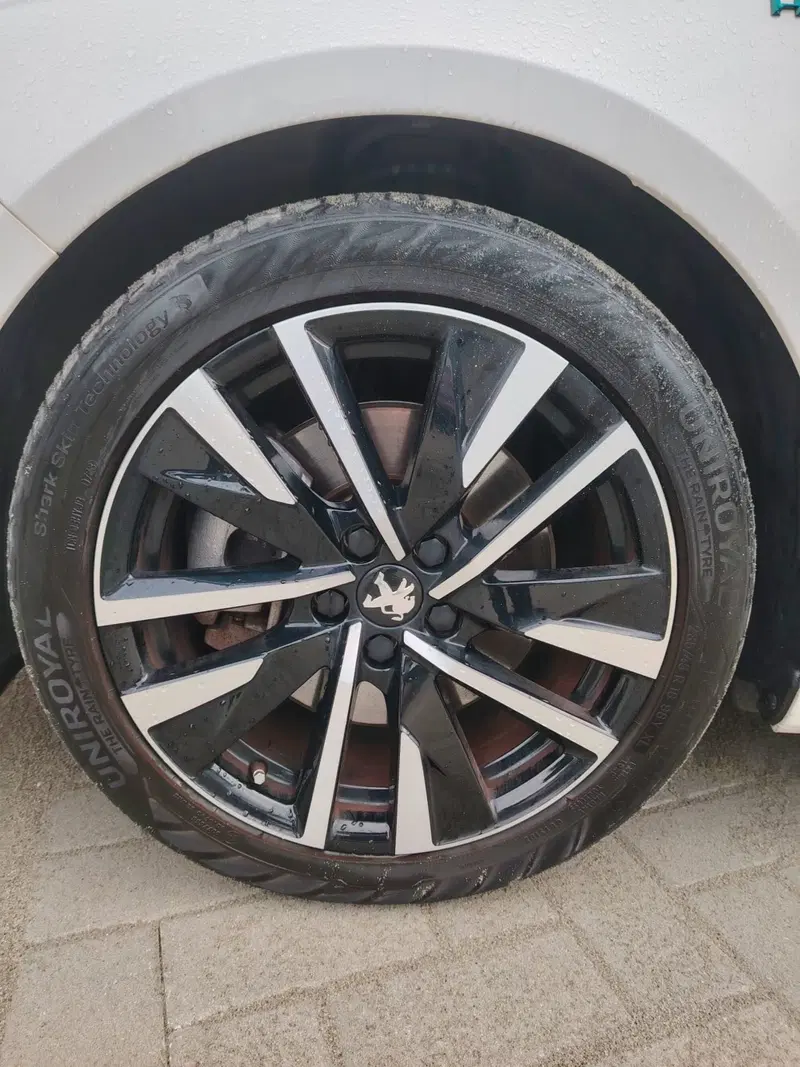 Peugeot 508 SW usata a Massa-Carrara (15)