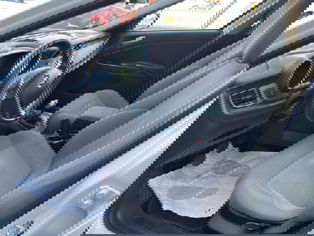 Alfa Romeo Giulietta usata a Parma (9)