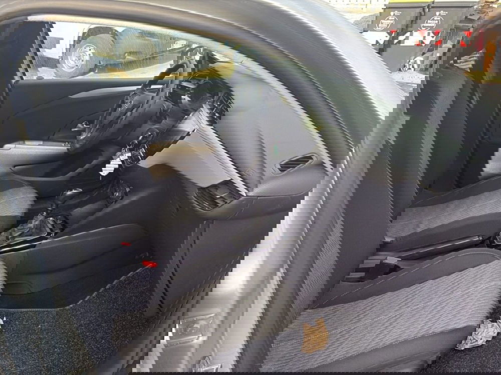 Opel Corsa usata a Foggia (15)