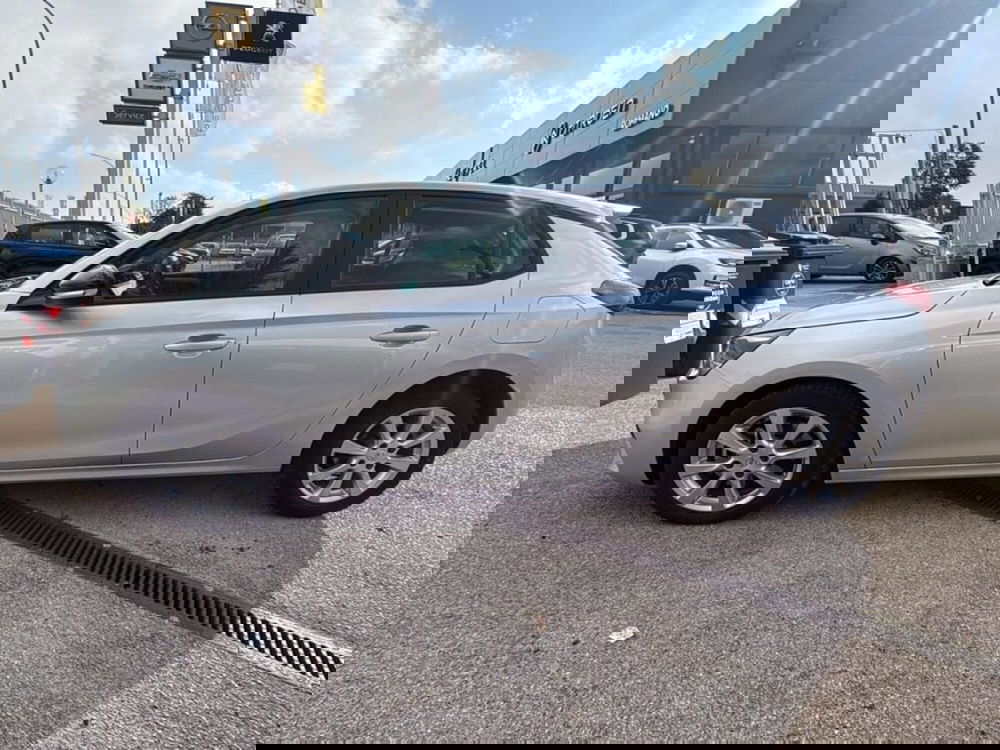 Opel Corsa usata a Foggia (9)