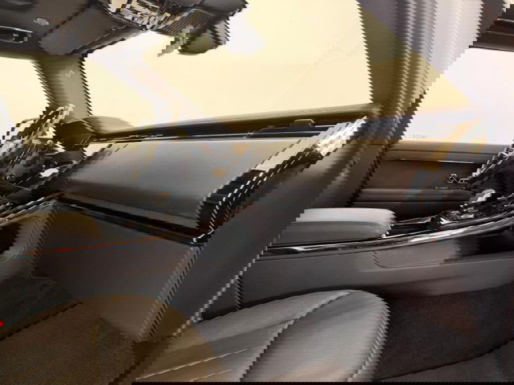 Land Rover Range Rover Sport usata a Venezia (8)