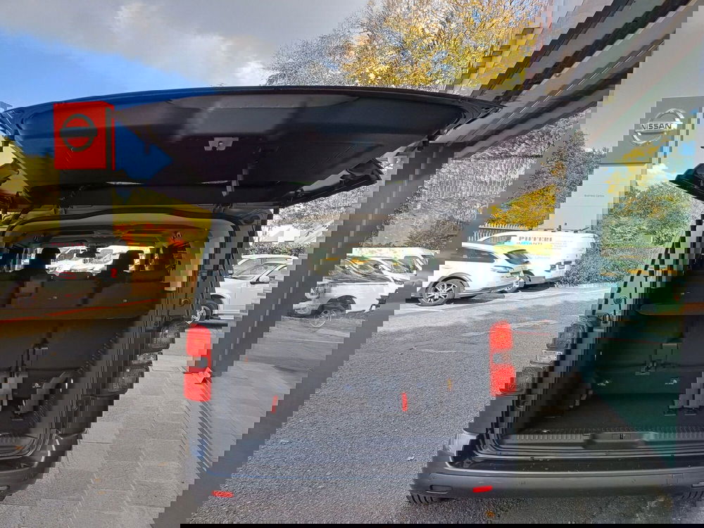 Peugeot Traveller usata a Modena (7)