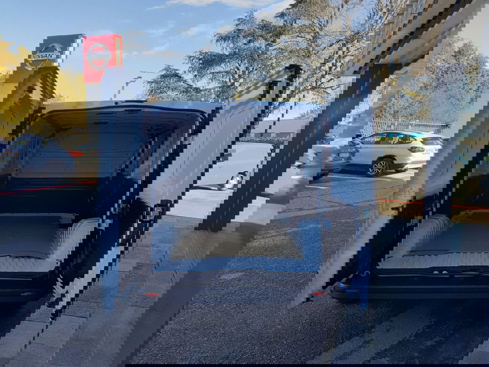 Nissan Primastar Furgone nuova a Modena (6)