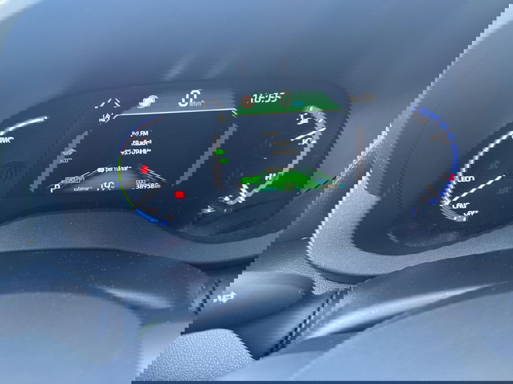 Toyota Yaris Cross usata a Reggio Calabria (14)