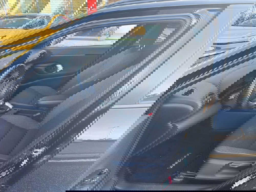 Toyota Yaris Cross usata a Reggio Calabria (9)