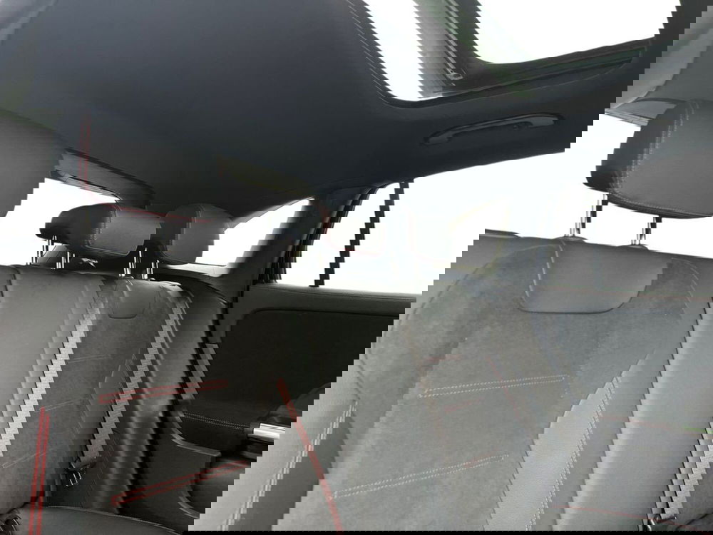 Mercedes-Benz GLA SUV usata a Napoli (15)