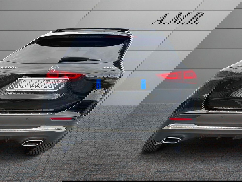 Mercedes-Benz GLA SUV usata a Napoli (4)