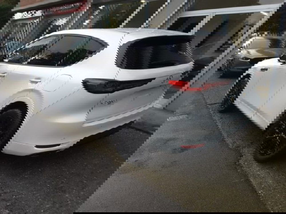 Mazda CX-60 nuova a Firenze (10)