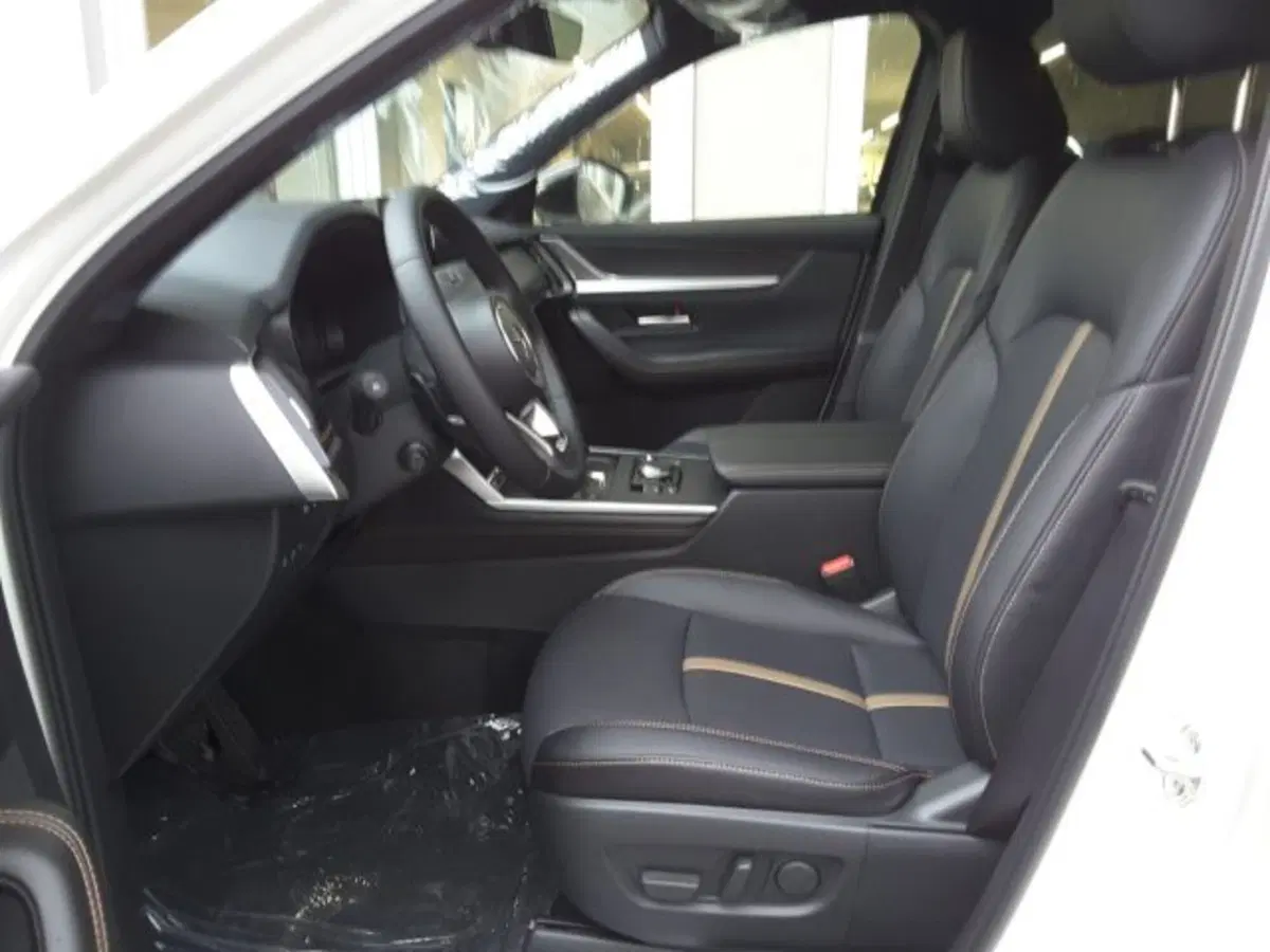 Mazda CX-60 nuova a Firenze (6)