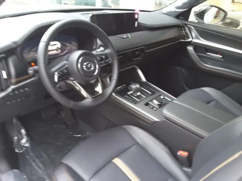 Mazda CX-60 nuova a Firenze (7)