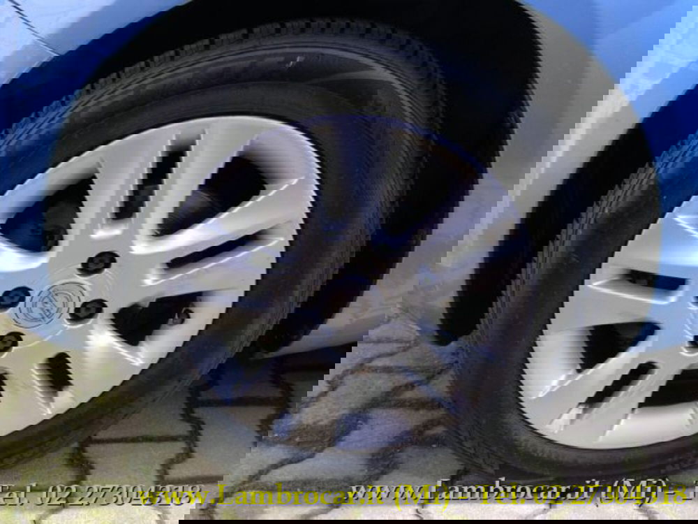 Opel Agila usata a Milano (9)