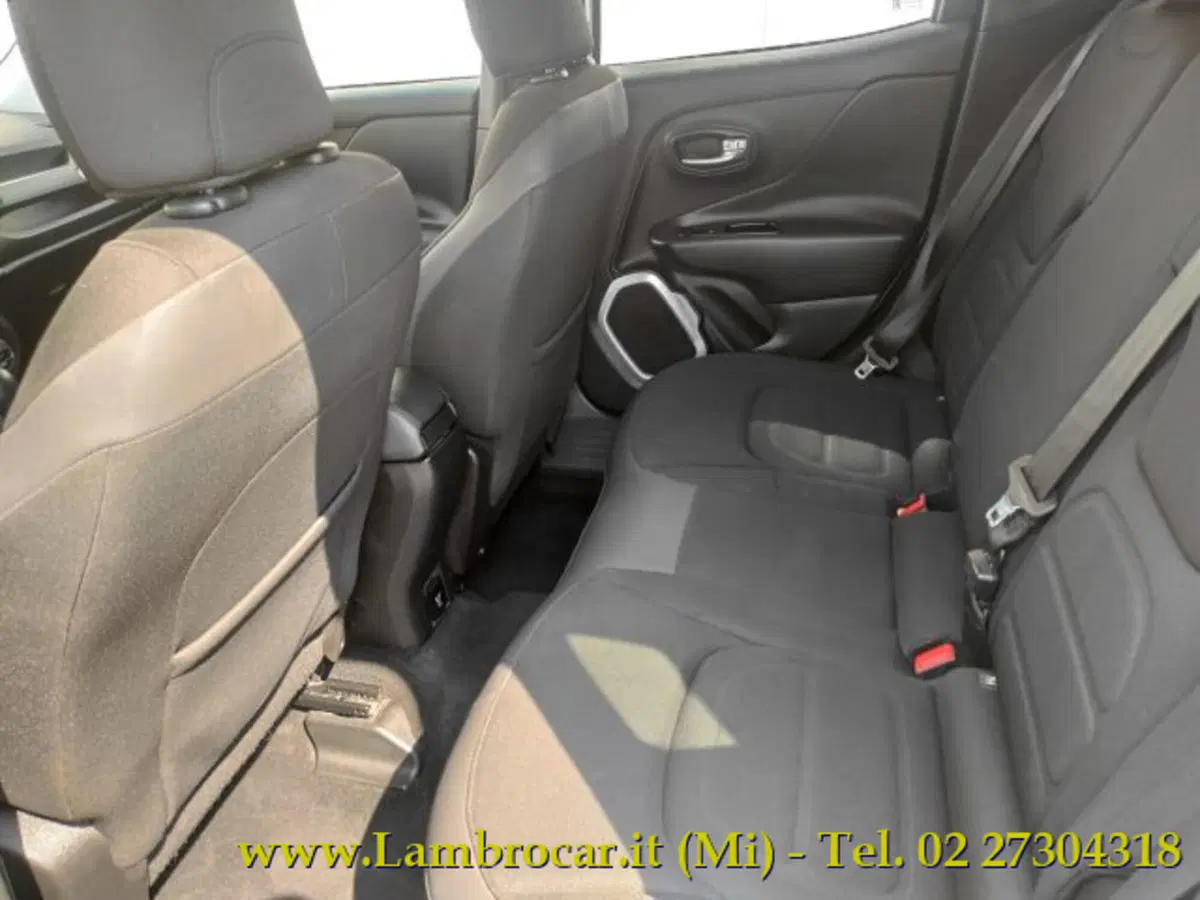 Jeep Renegade usata a Milano (5)