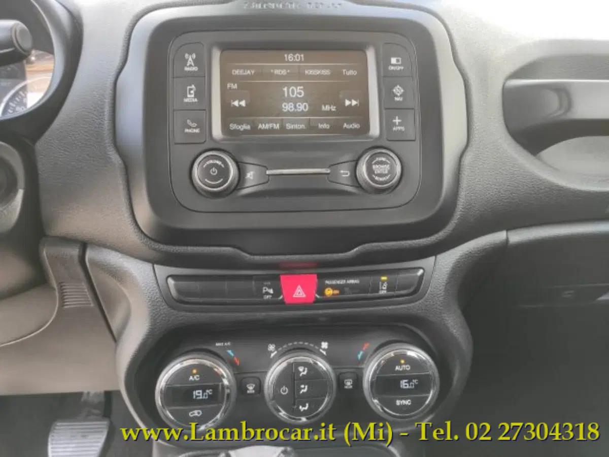 Jeep Renegade usata a Milano (7)