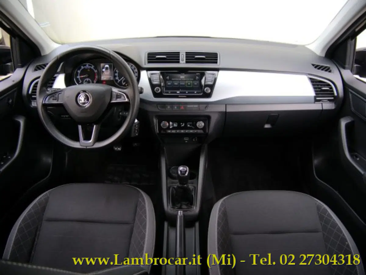 Skoda Fabia Station Wagon usata a Milano (2)