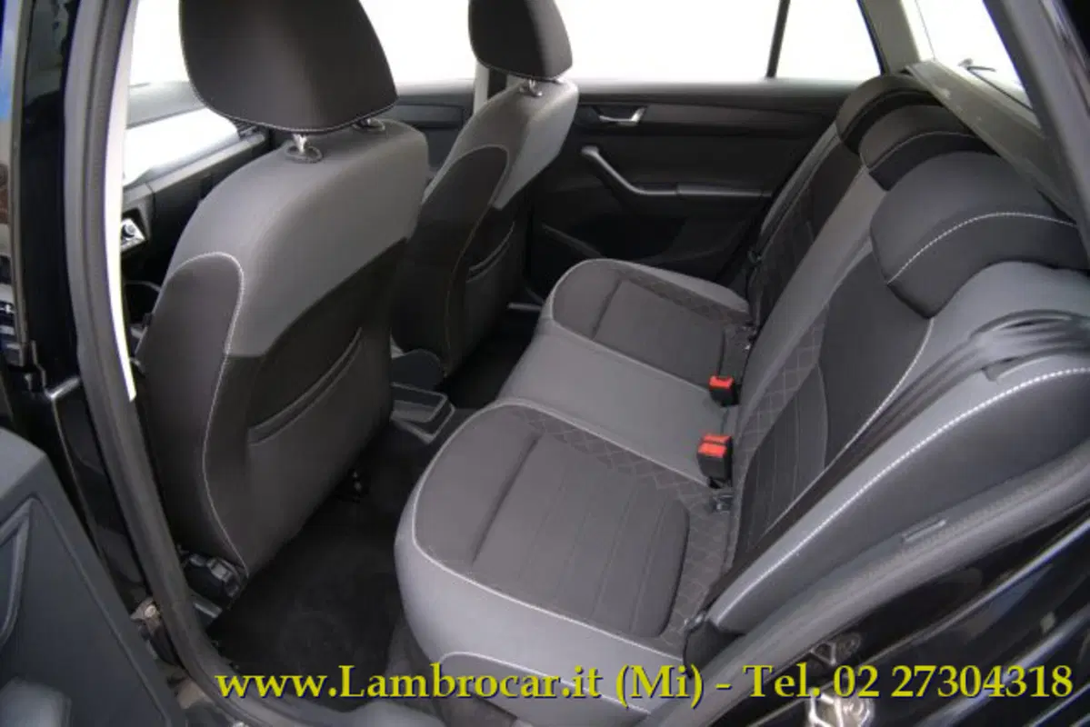 Skoda Fabia Station Wagon usata a Milano (5)