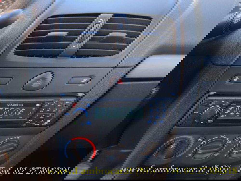 Renault Clio usata a Milano (7)