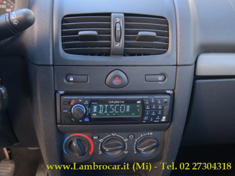 Renault Clio usata a Milano (7)