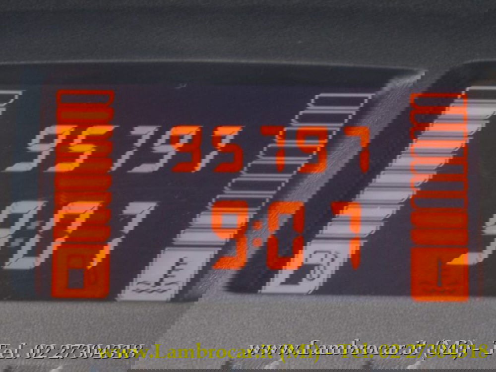 Renault Clio usata a Milano (8)