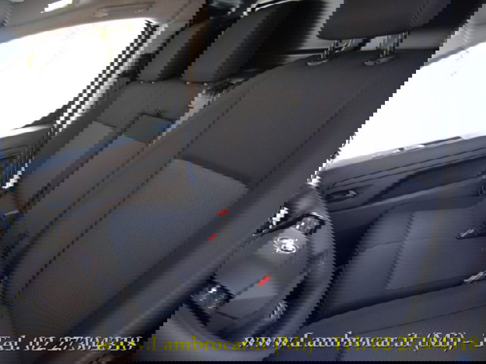 Opel Vivaro Furgone nuova a Milano (3)