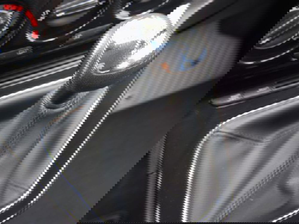 Lancia Ypsilon usata a Milano (10)