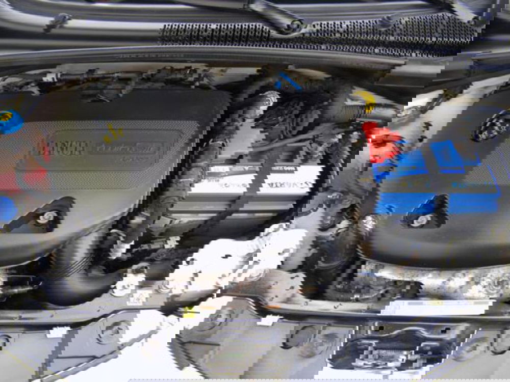 Lancia Ypsilon usata a Milano (12)