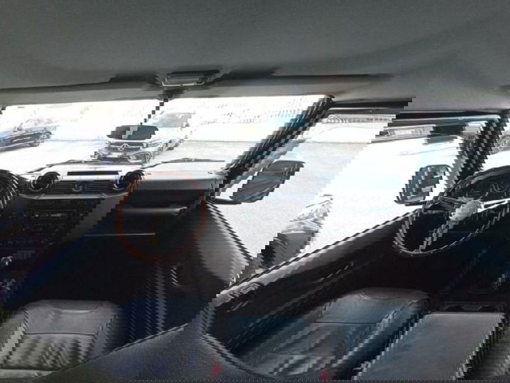 Land Rover Defender usata a Potenza (15)