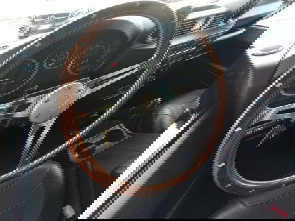 Land Rover Defender usata a Potenza (16)