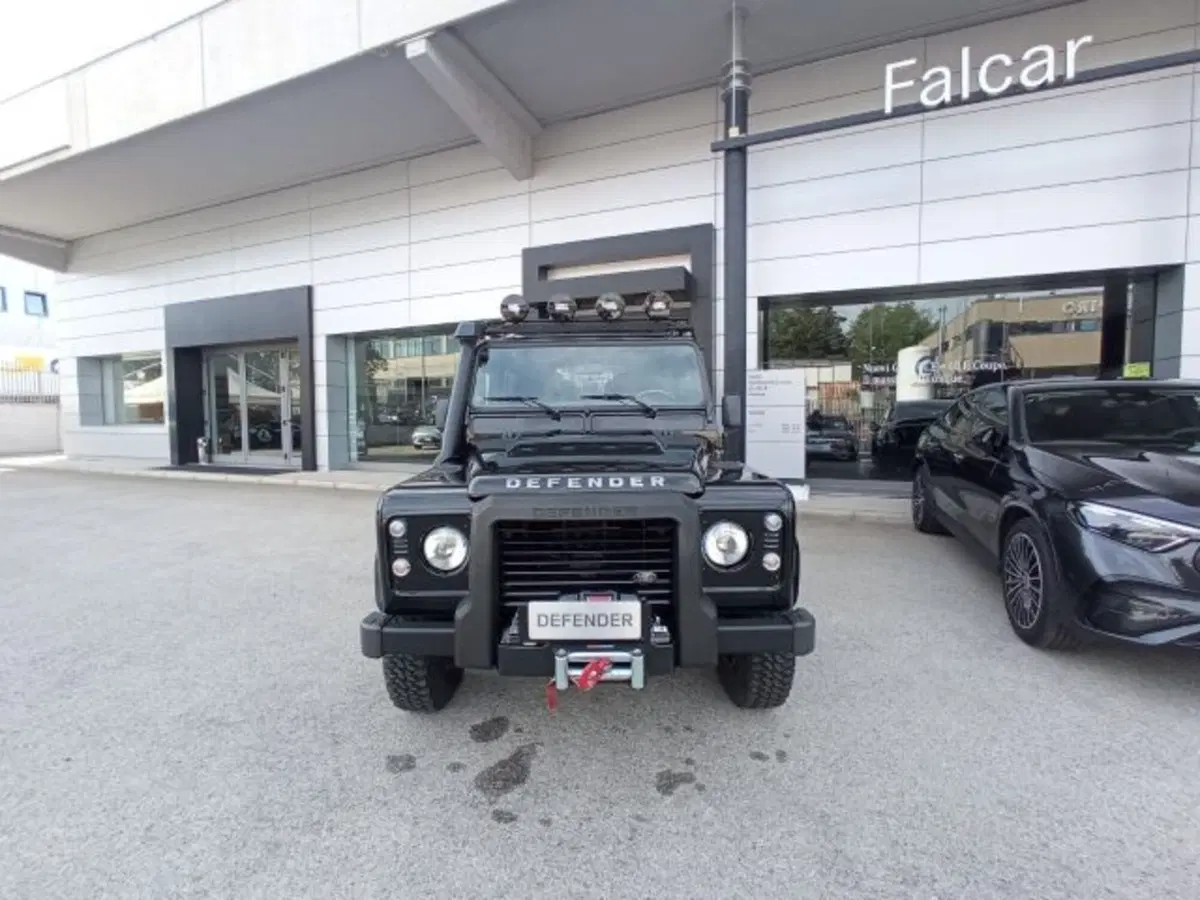 Land Rover Defender usata a Potenza (2)
