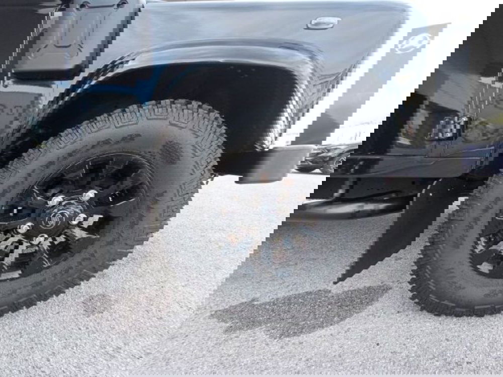 Land Rover Defender usata a Potenza (6)