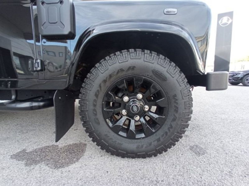 Land Rover Defender usata a Potenza (6)
